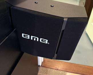 R111 - $40 - BMB Model CS-251V(DX)