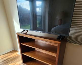 LG flat screen smart tv 2020.