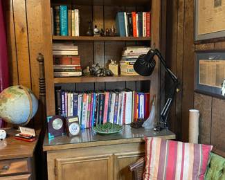 THIS IS A BOOK SHELF THAT IS FOR SALE 