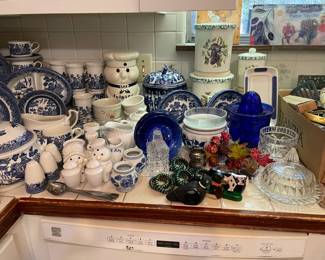 COBALT JUICER COOKIE JAR AND CANNISTER SET