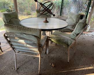 PATIO TABLE AND 5 CHAIRS