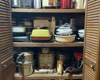 SMALL KITCHEN APPLIANCES