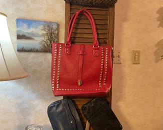 PURSES
