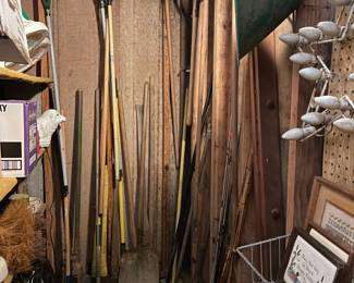 GARDEN TOOLS