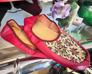 Japanese women's shoes