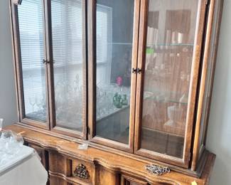 China hutch with 3 drawers and 2 storage cabinets