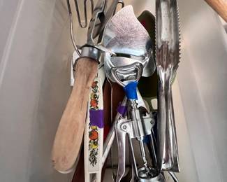 Kitchen utensils