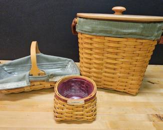 2005 Longaberger Baskets Home Garden Hostess Small Hostess, Lidded 9x5x11 Basket 