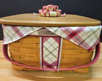  01 2013 Longaberger Christmas Collection Plaid Tidings Basket