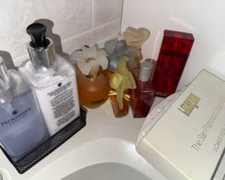 MOre Toiletries