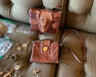 VINTAGE PURSE