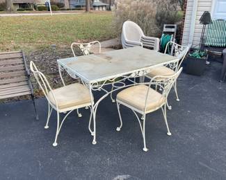 VINTAGE PATIO SET