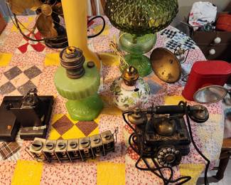 Aladdin jadeite lamp