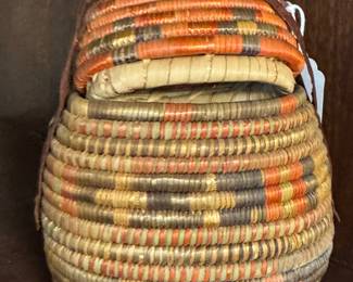 Be original, also, don’t hold up the checkout line (you know what we mean) with this vintage petite little carry-all (okay not ALL,  just really important stuff).