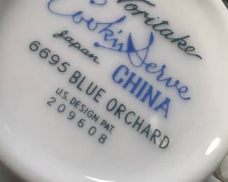 Noritake Blue Orchard Dinnerware Set
