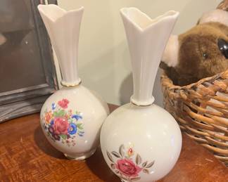 Lenox 8" Floral Bud Vase – 27/V-304, Lenox 8" Roselyn Vase