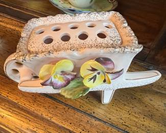1950's Pink Wagon Vase with Capodimonte Pansy Flowers– Hand Painted in Japan