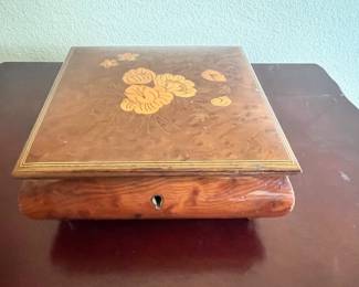 Sorrento Wooden Inlay Floral Music Box - Brian's Song