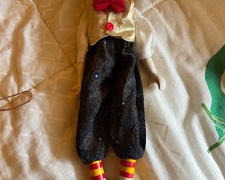Posable Porcelain Ganz Clown