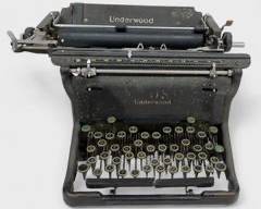 Vintage 1940 Underwood S Model Vintage Desktop Typewriter S11-5845-409
