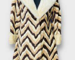 Fantastic Vintage Statement Chevron Mink Fur Coat with Contrasting Collar & Cuffs Size S
