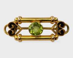 Fine Antique 9K Yellow Gold Peridot Brooch
