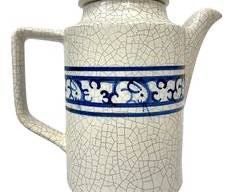 Vintage 1984 Dedham Pottery The Potting Shed Blue Rabbit Teapot
