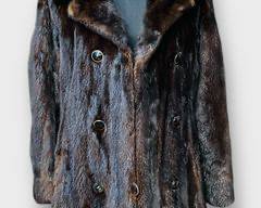 Vintage Double-Breasted Brown Mink Fur Coat with Elegant Button Details Size S

