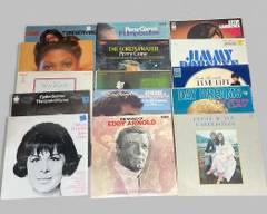 Lot of Fifteen Vintage Pop and RnB Vinyl Record LPs Eydie Gorme, Eddy Arnold, Carpenters, Doris Day, Linda Ronstadt, Herb Alperts, Jenny Doris and more!!
