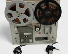 Vintage AKAI 1710W/L Four Track Stereo Mono Reel to Reel Tape Recorder & 2 Mics
