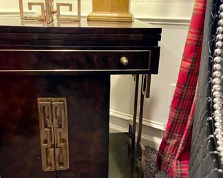 Mastercraft Bar with Burl wood--amazing beautiful
