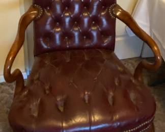 Vintage Traditional Georgian Style Tufted Burgundy Chair