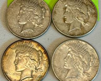 Nice selection of silver US coins. More farther down.  Morgan Dollar, Walking Liberty, etc.
