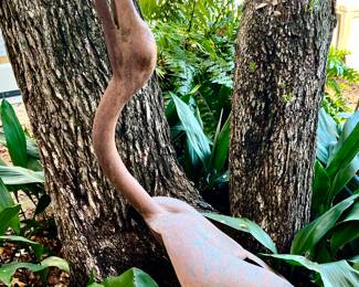 Another fantastic crane sculpture. 