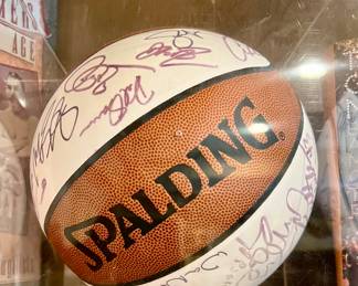 Signed Mavericks basketball  2023 Dallas Mavericks.  Dirk Nowitzki and Steve Nash, Mark Cuban.