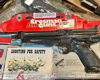 Crossman Ảir Gun