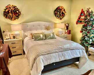 Queen upholstered headboard and Sealy mattress-fantastic condition. 