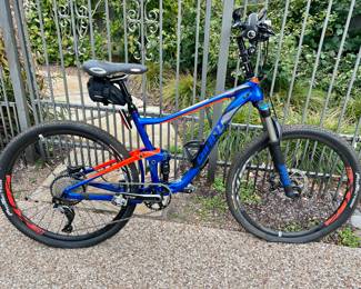 Giant Anthem bicycle 