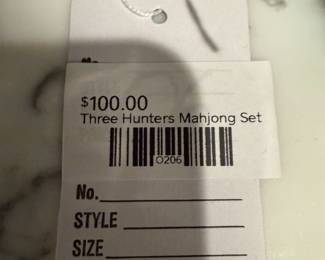Three Hunters Mahjong Set