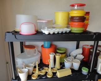 Everybody likes Tupperware!!