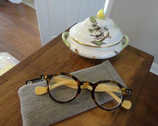 Peepers (1.25)/Dish sold