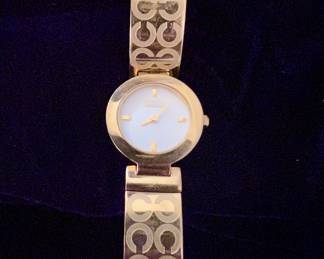 Coach watch (to be authenticated)