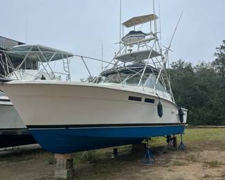 1978 32' Trojan Fiberglass Boat
