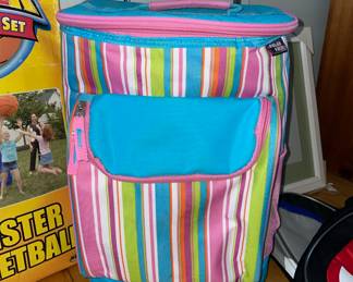 Polar Pack cooler on wheels 