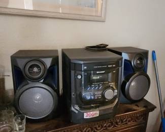 Boombox stereo.
