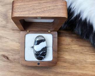 Beautiful White Buffalo Turquoise Ring Tested 