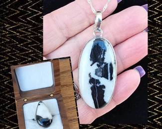 White Buffalo Turquoise Necklace Ring 