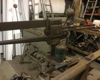 ANVIL STEEL IRON CART