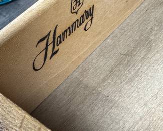 Lot - 21
(2) Vintage Mid Mod Hammary Oak Wood End Tables - Project