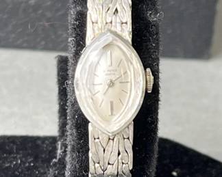 Lot 40 | Sterling Silver Geneve Watch
